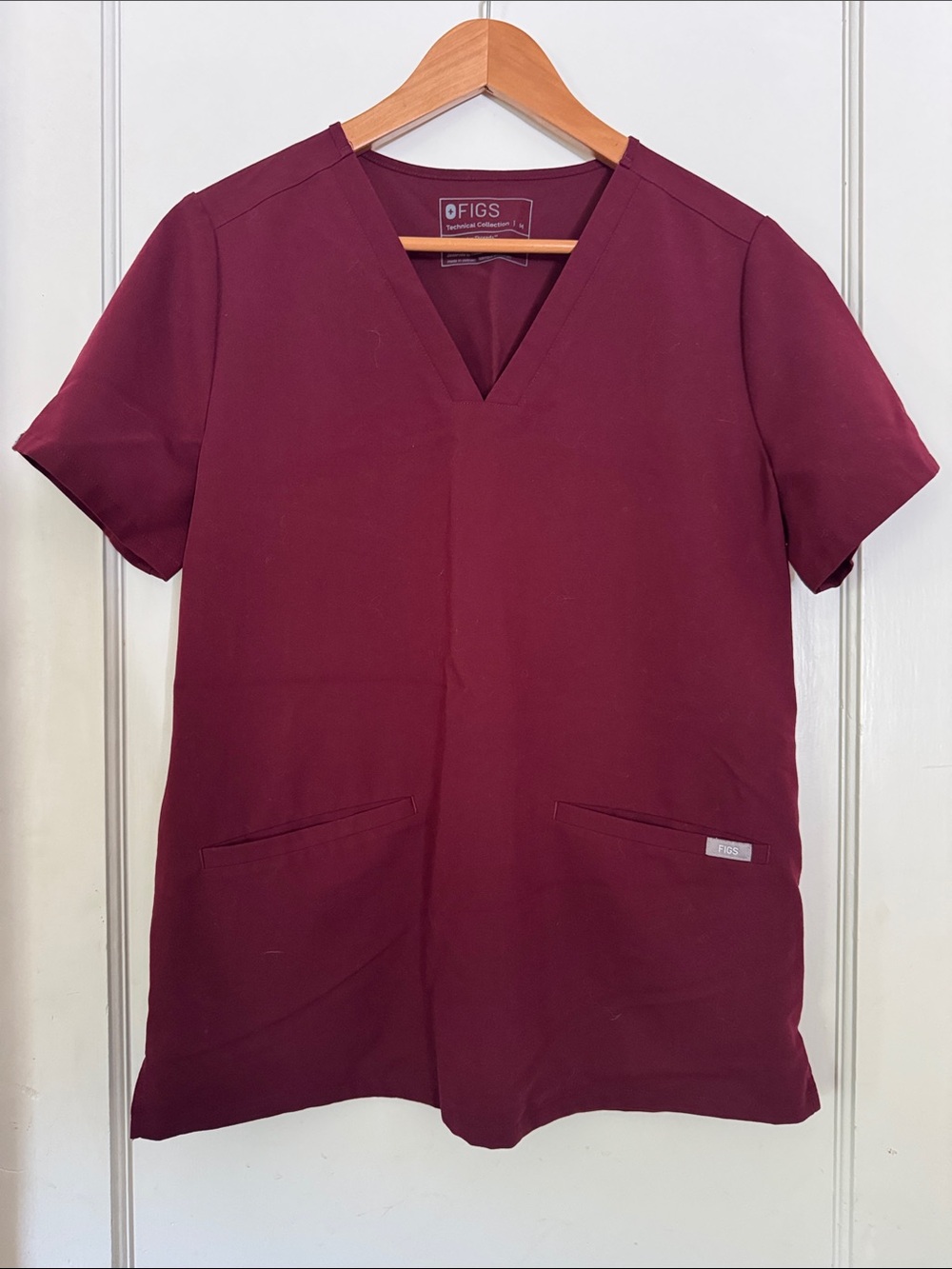 Figs Short-Sleeve V-Neck Scrub Top - Maroon